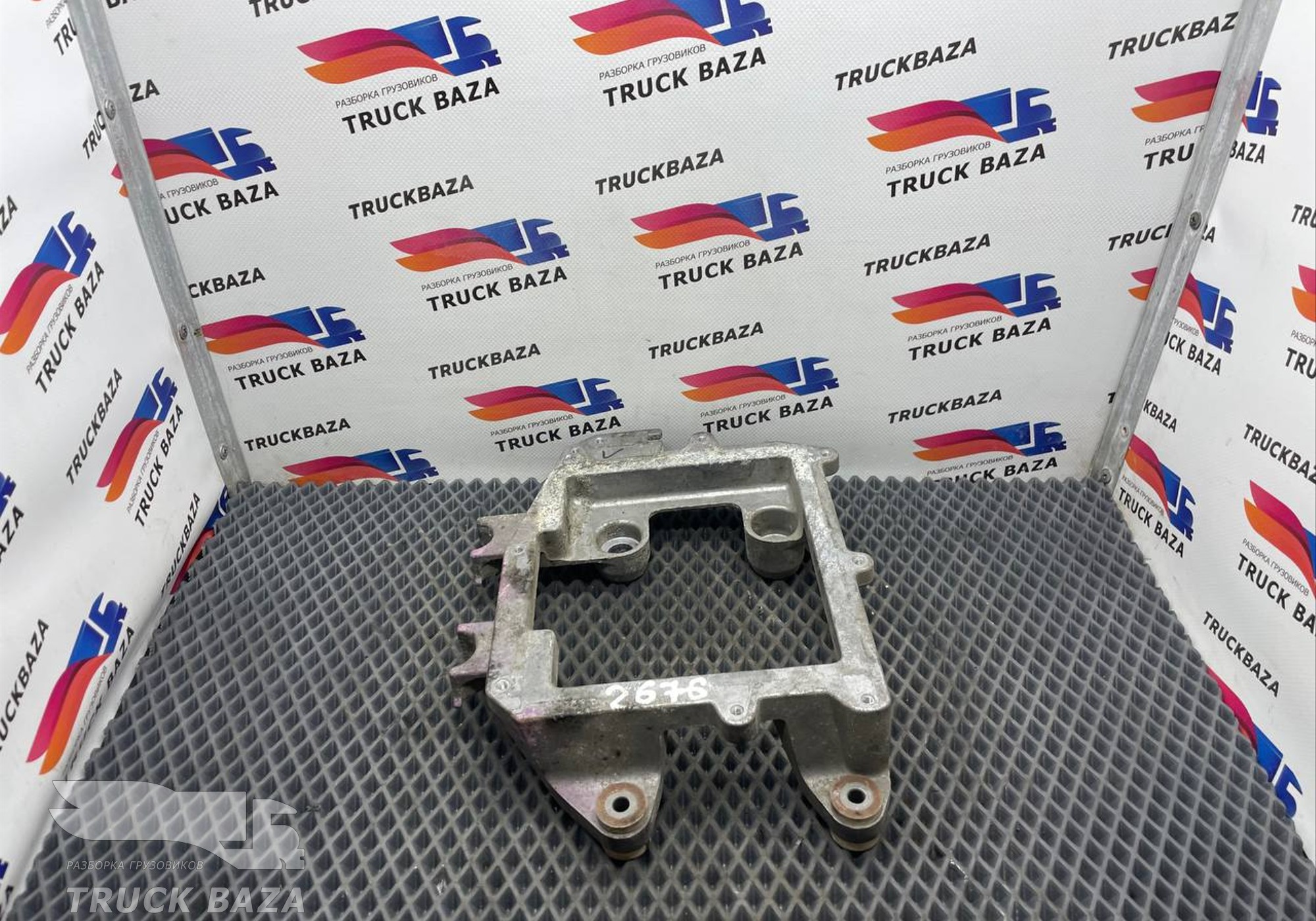 51116403057 Кронштейн блока управления двигателем для Man TGX II (с 2012)