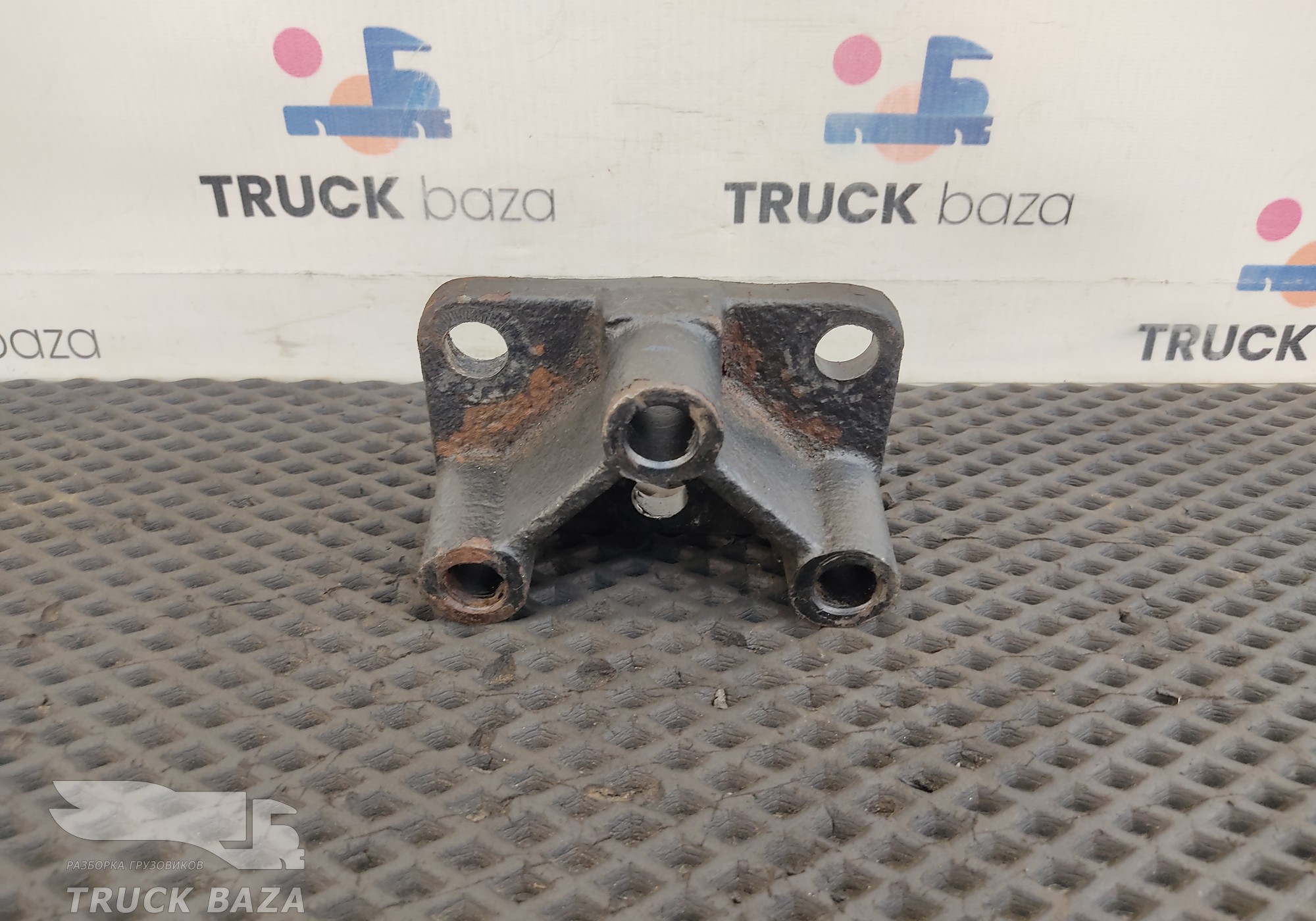 549011208710 Кронштейн глушителя для КАМАЗ 54901