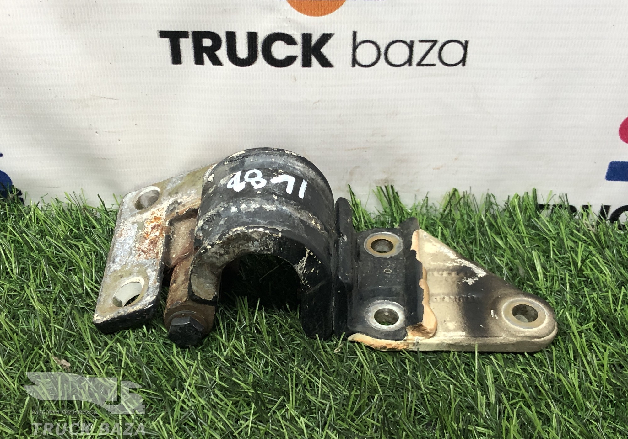 500301542 Петля двери левой верхняя для Iveco