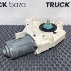 82907373 Моторчик стеклоподъемника правого для Volvo 240