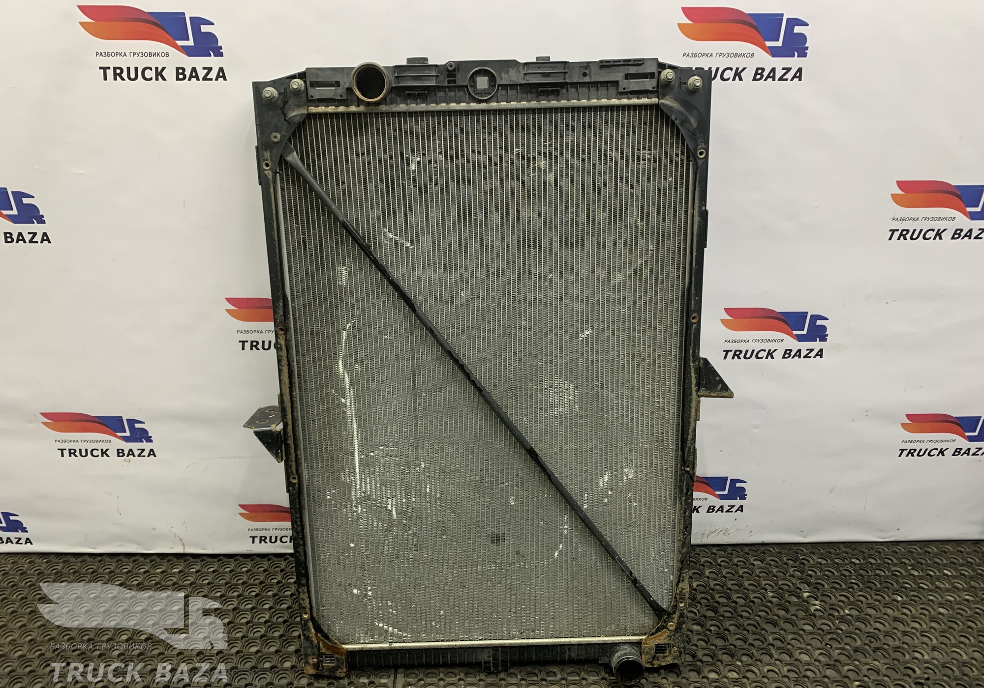 1861737 Радиатор системы охлаждения для Daf XF105 (с 2005)