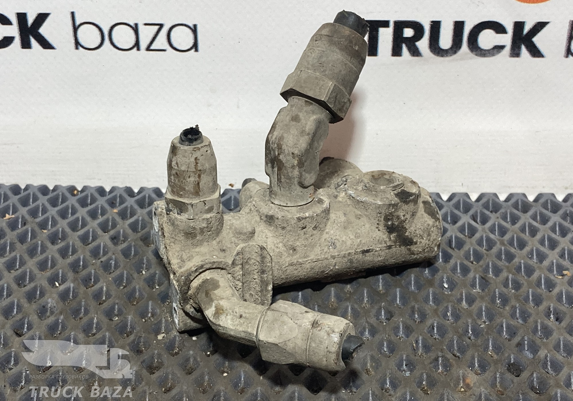 1354646 Распределитель тормозных сил