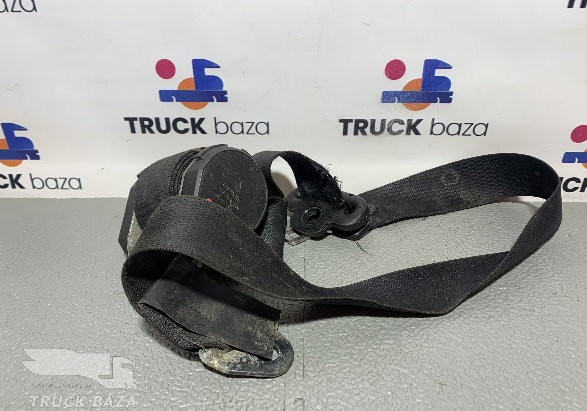 560880500 Ремень безопасности левый для Man TGS II (с 2012)