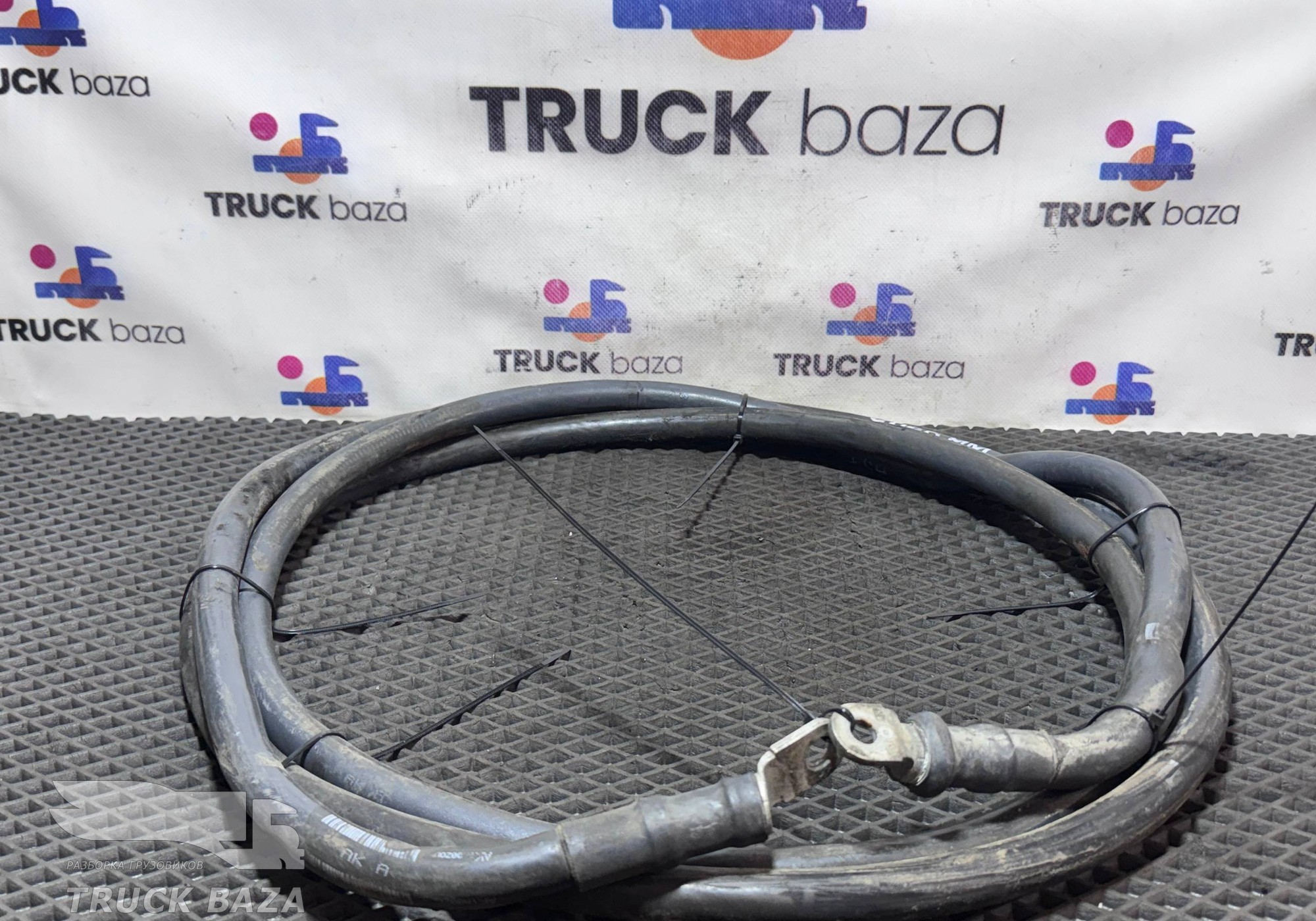 Провод силовой 4400 мм