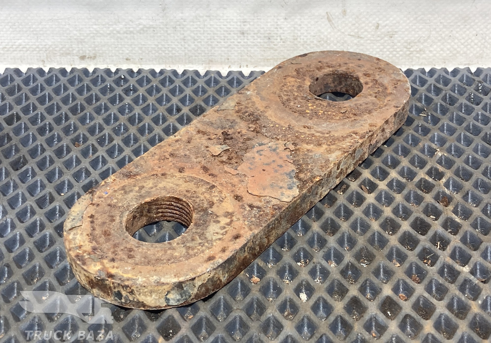658022902543 Серьга передней рессоры для КАМАЗ 5490 (с 2013)