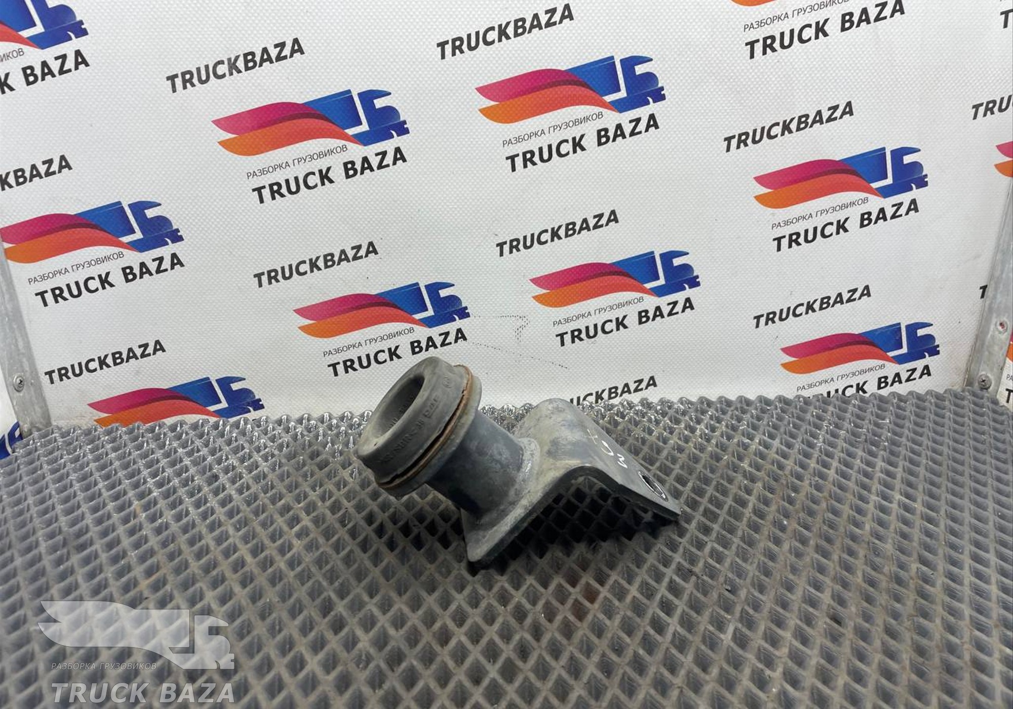 1890047 Отбойник передней рессоры для Daf XF106 (с 2012)