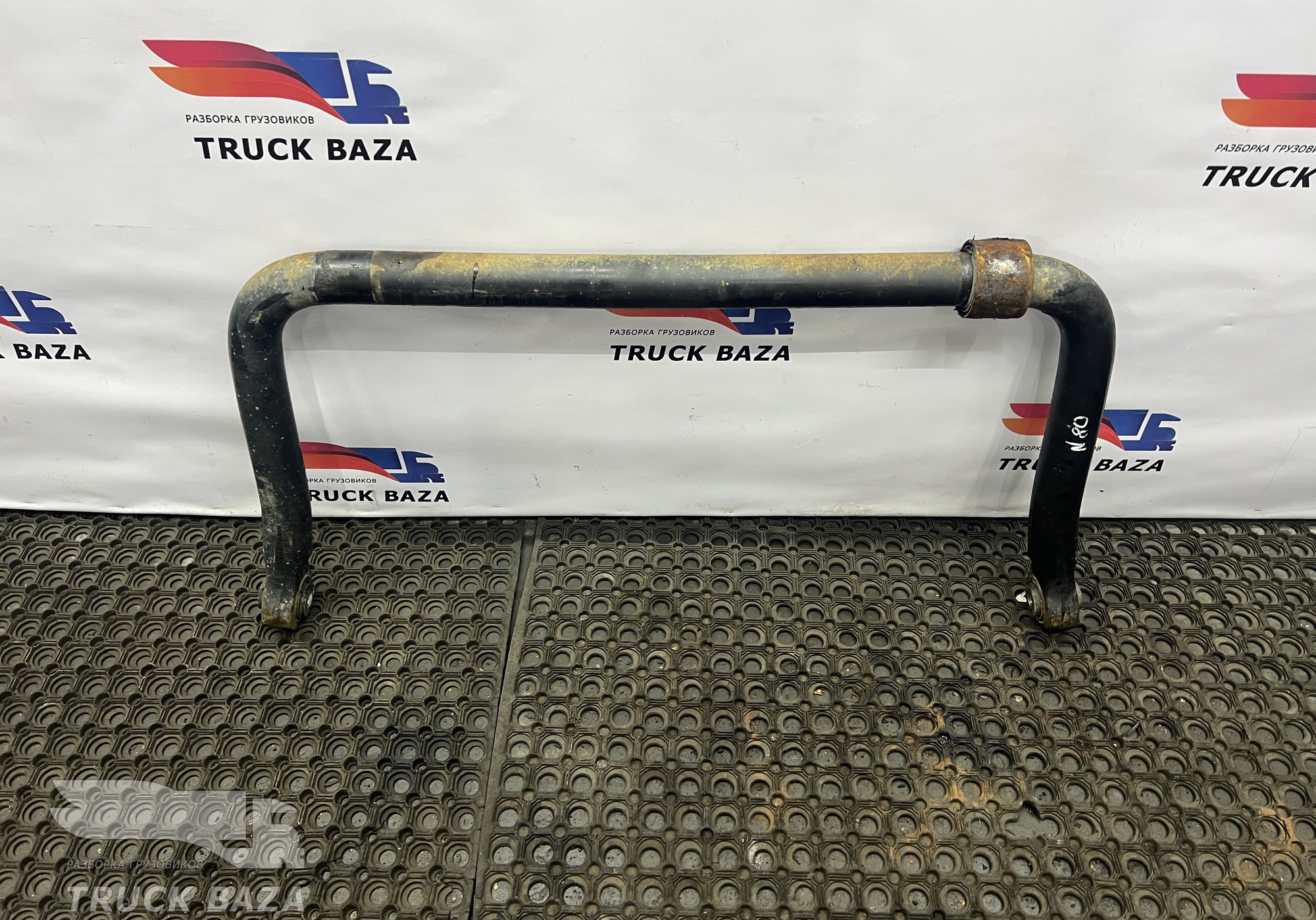 81437156116 Стабилизатор задний