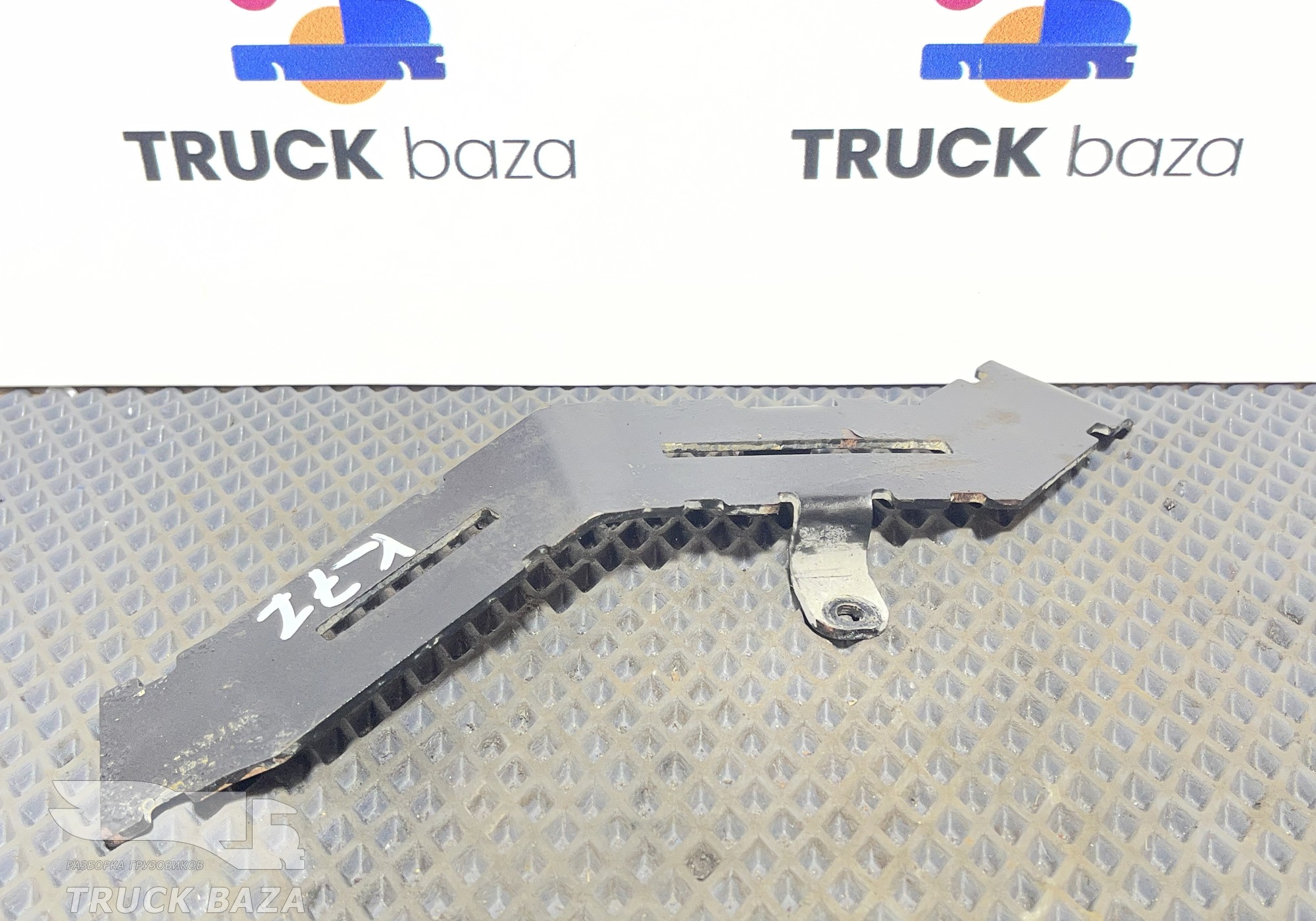 54901350801510 Кронштейн тормозной системы