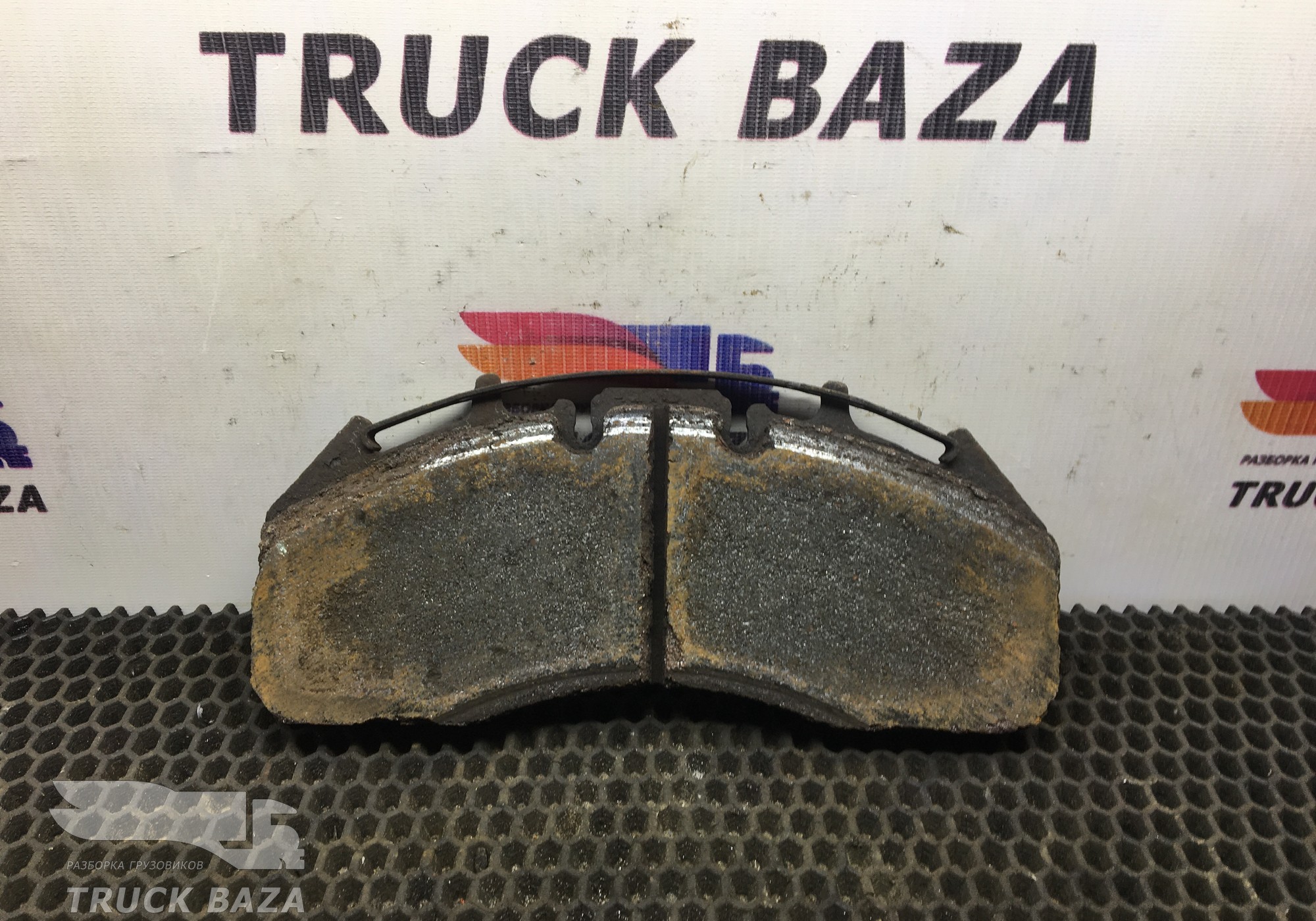 21496550 Колодки тормозные для Volvo