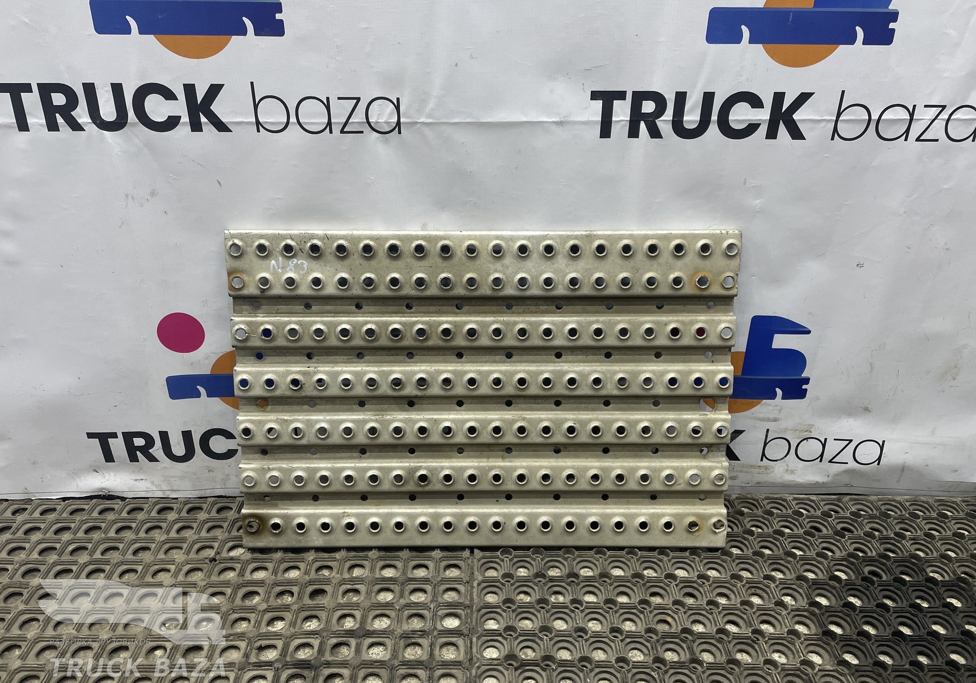 81429020292 Трап на раму за кабиной для Man TGS