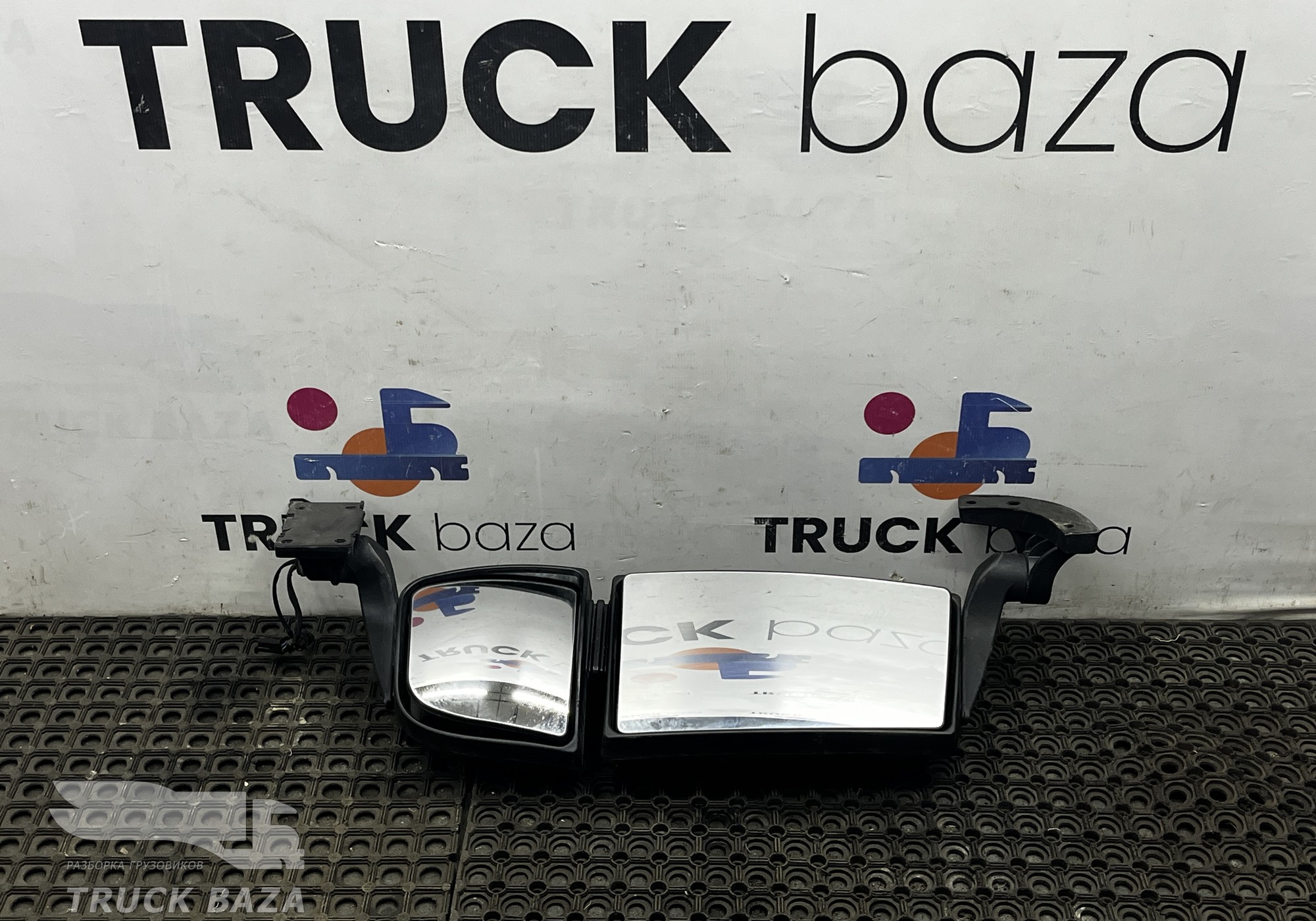 712W637300005 Зеркало заднего вида боковое правое для Sinotruk Sitrak C7H