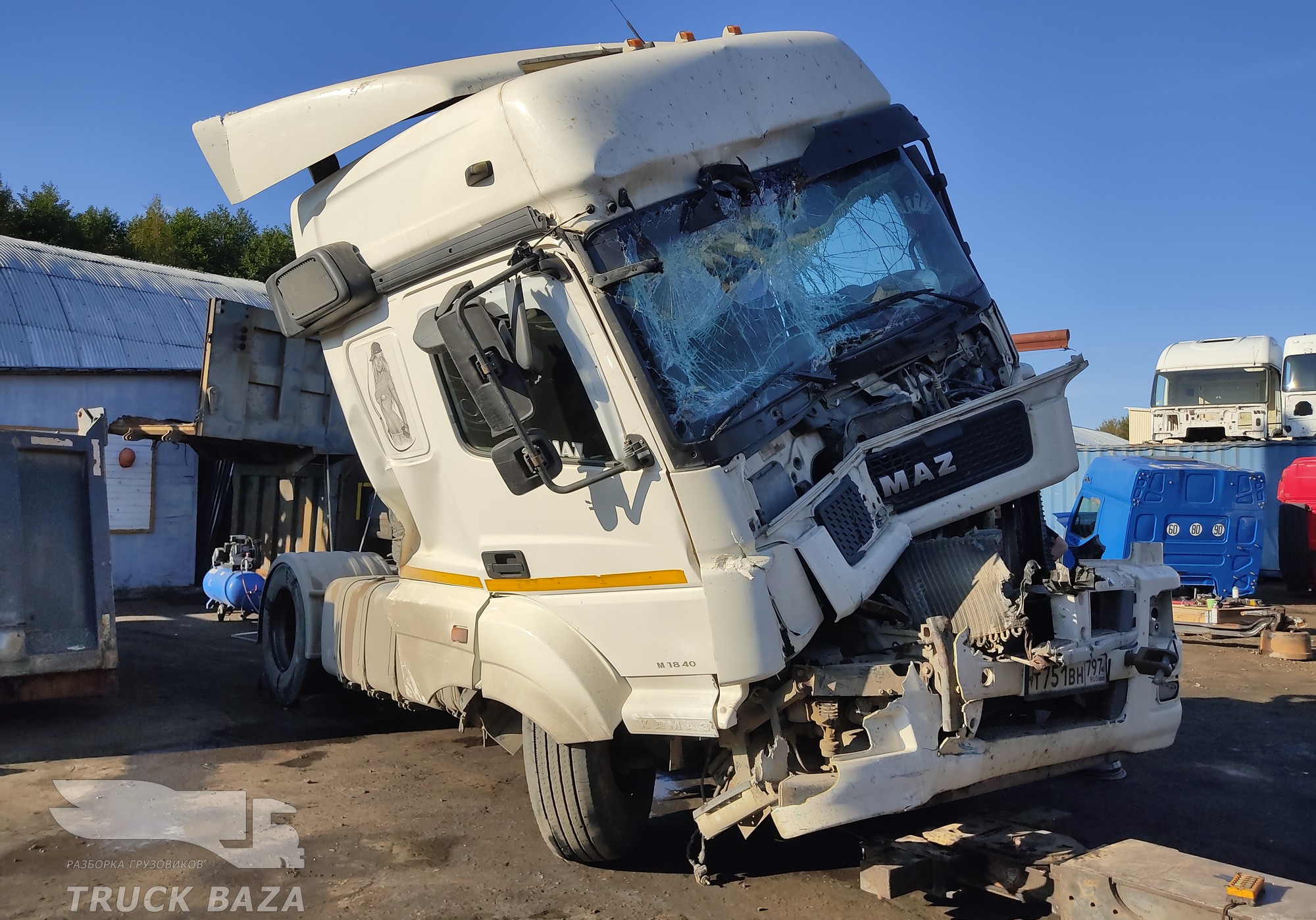 КАМАЗ 5490 в разборе