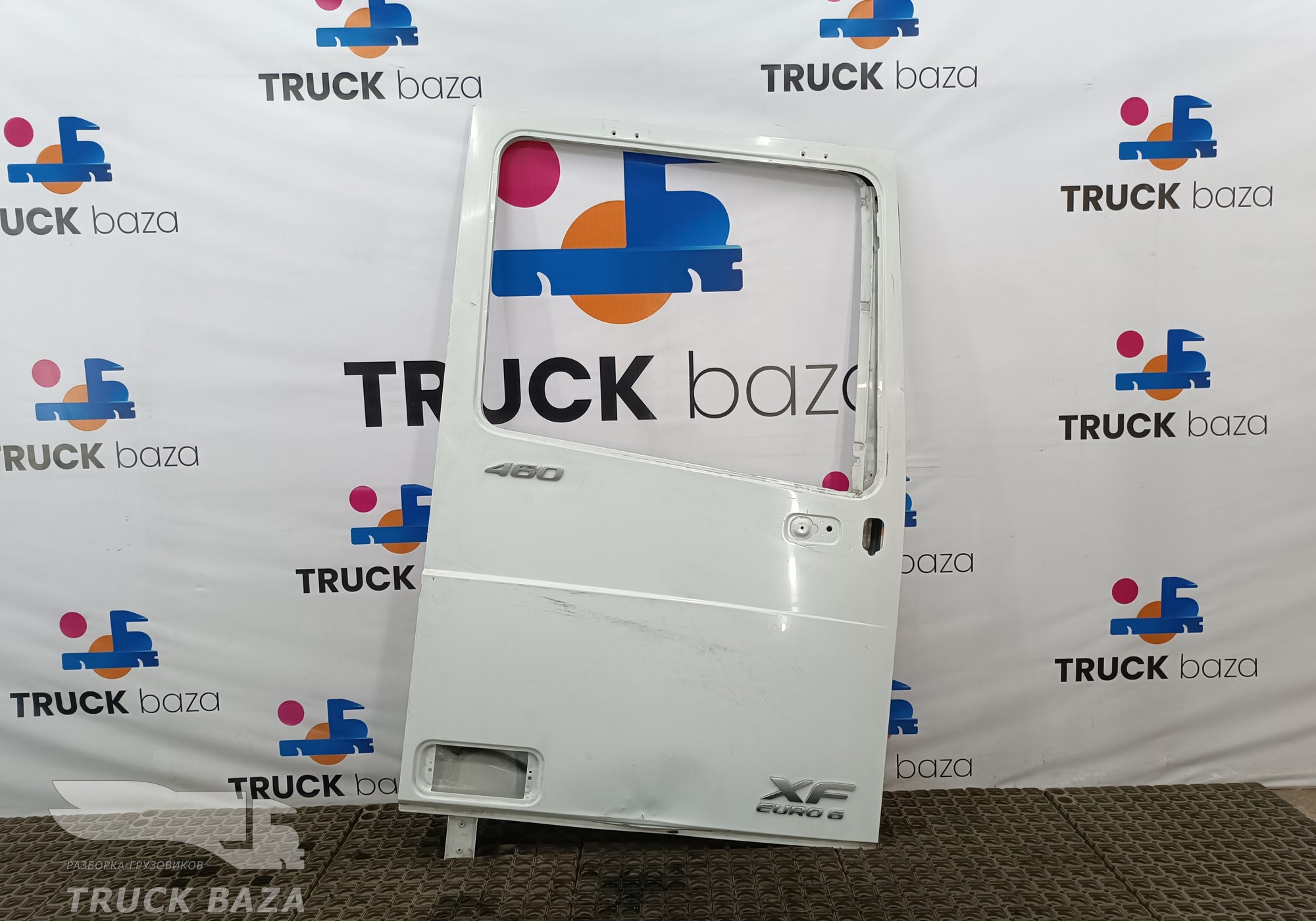 Каркас двери правой для Daf XF106 (с 2012)
