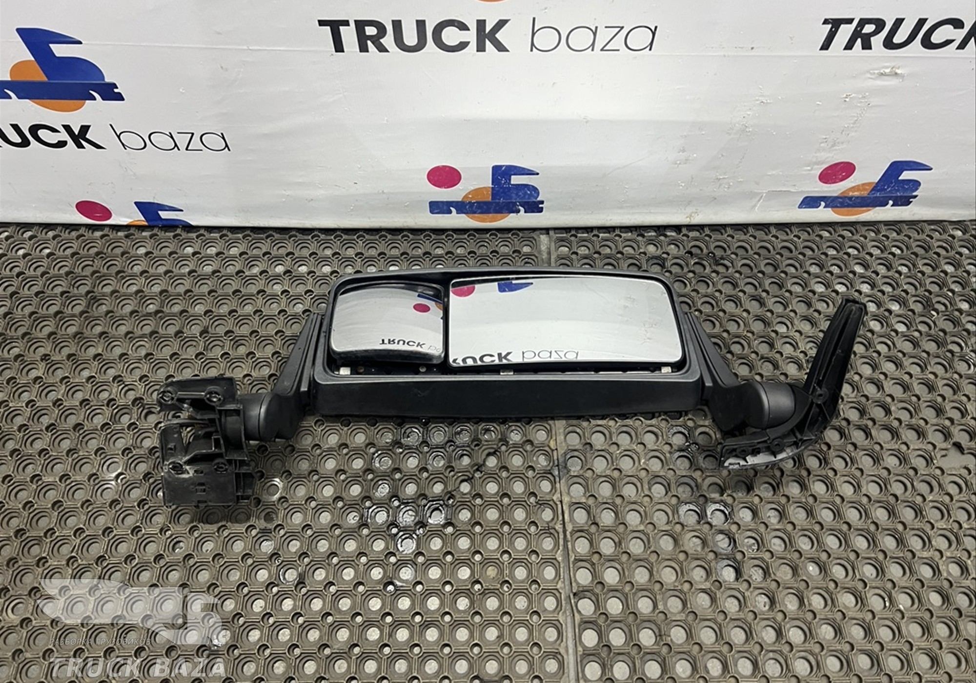 81637306529 Зеркало заднего вида боковое левое