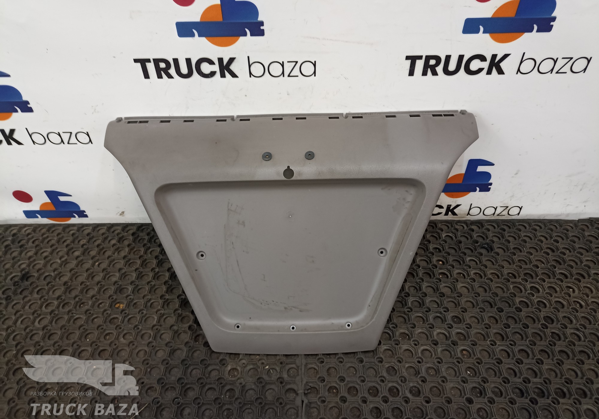 1844547 Накладка на торпедо для Daf XF106