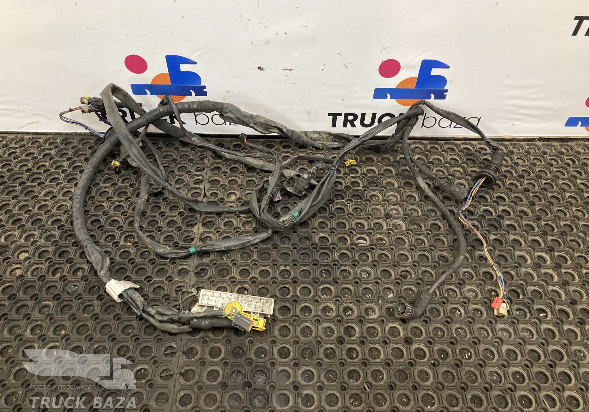 1536243 Проводка фар для Scania 5-series G (с 2004 по 2016)
