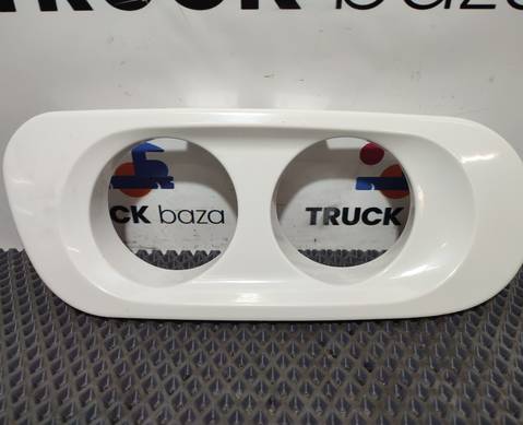 1649364 Облицовка ПТФ правая для Daf XF95