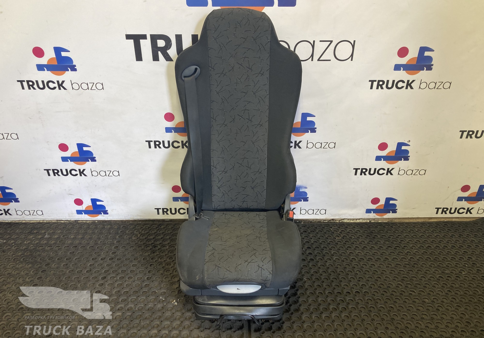 45104680003131 Сиденье пассажирское механическое для КАМАЗ 5490 (с 2013)