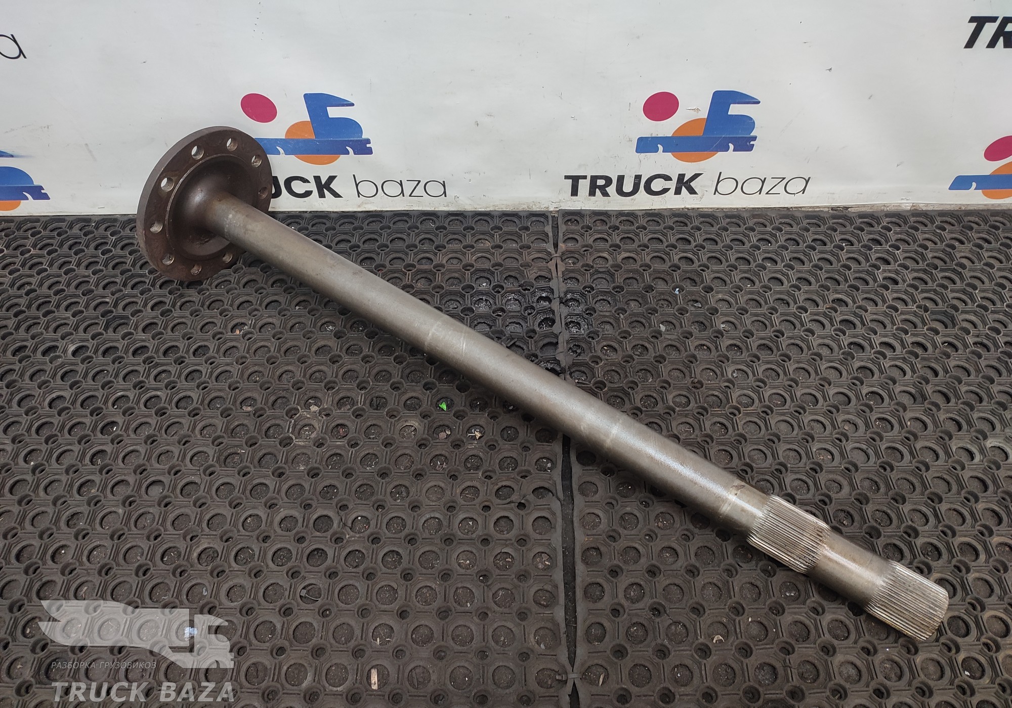 9483570801 Полуось с блокировкой