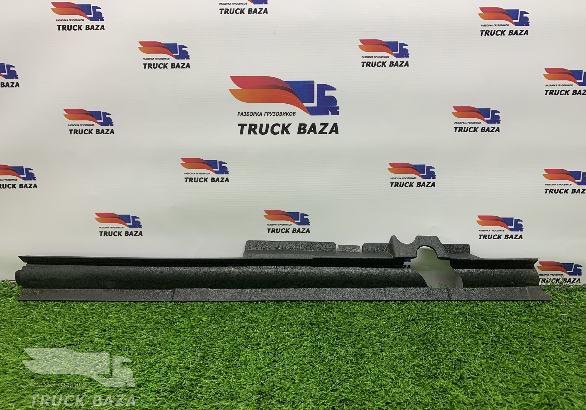 A9406920001 Накладка стойки левая