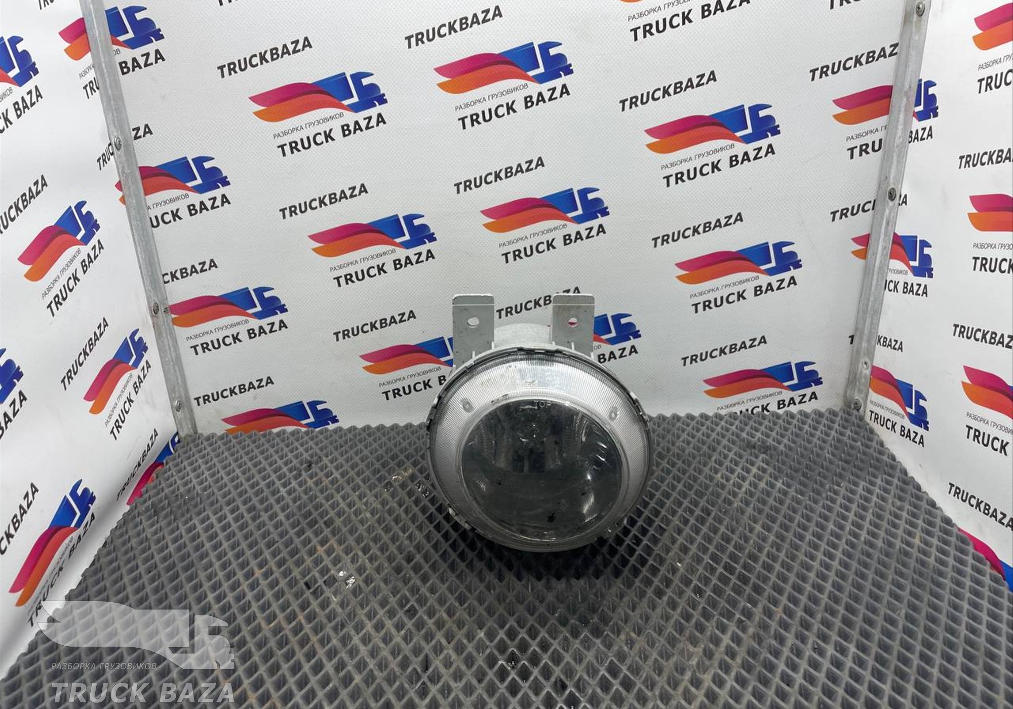 922018D100 Фара противотуманная