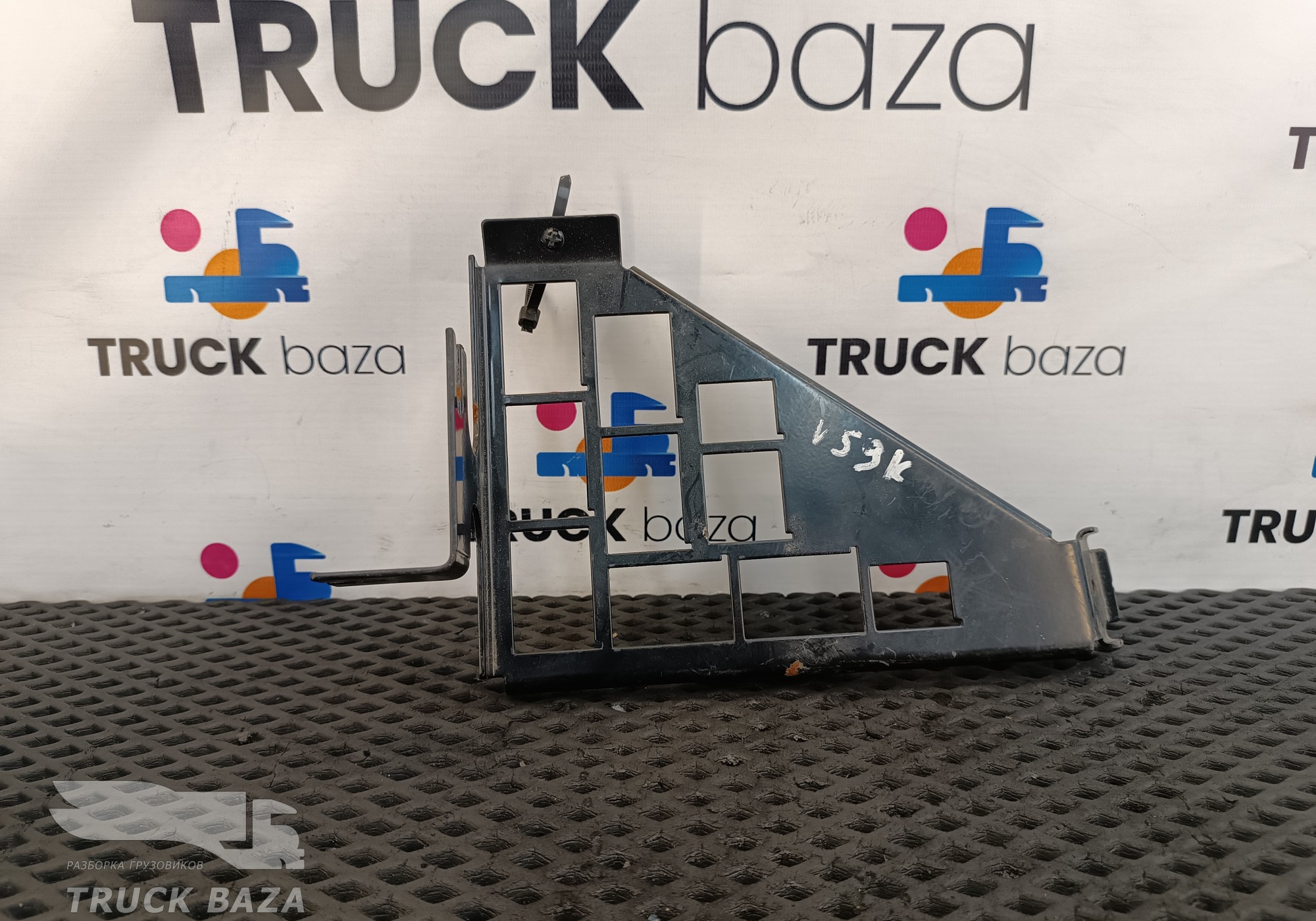 Кронштейн проводки для Volvo FM
