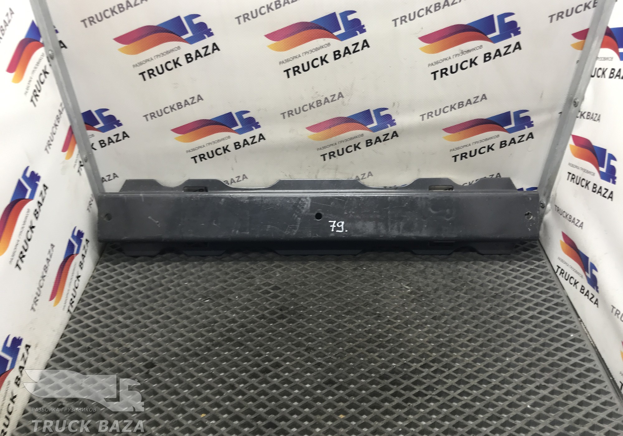 21752239 Прижимная планка АКБ для Volvo