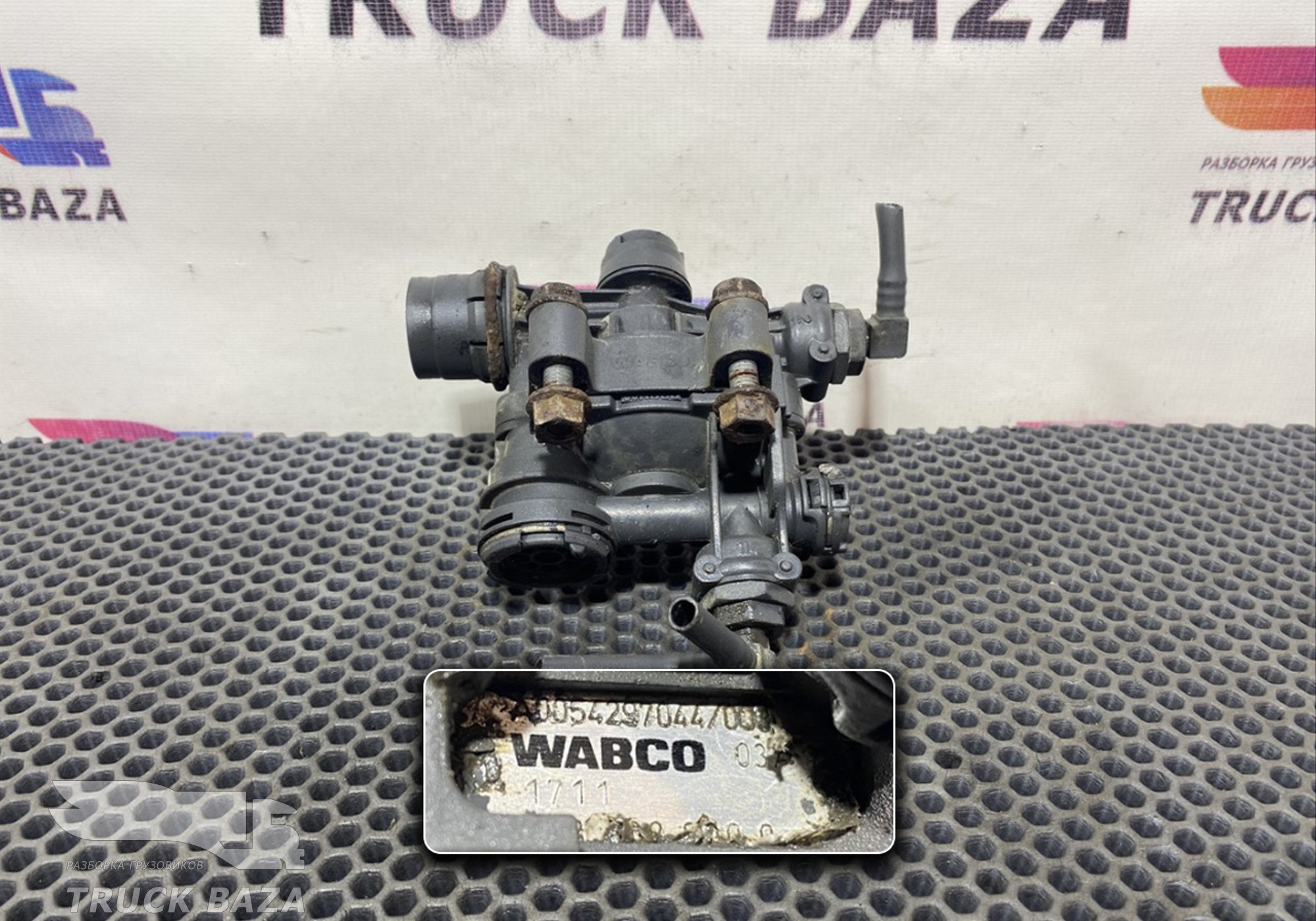 0054297044 Клапан пневматический для Mercedes-Benz Actros MP3 (с 2008)