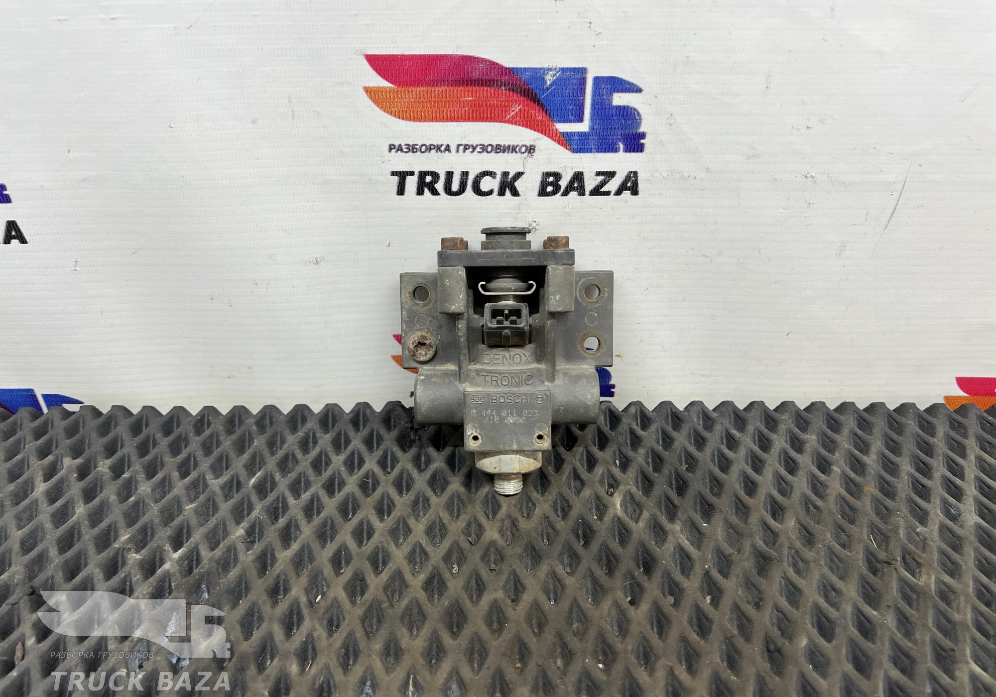 1674661 Насос дозирующий AdBlue для Daf