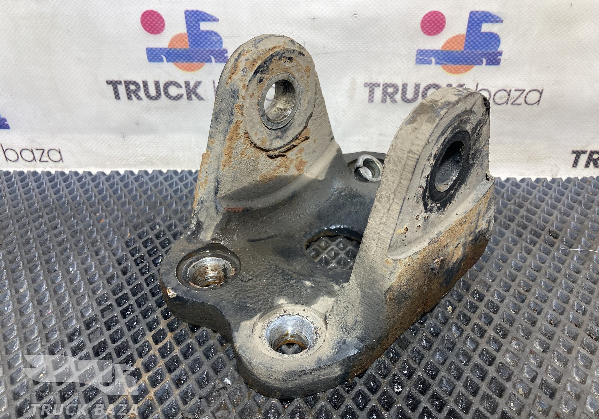 652052902444 Кронштейн рессоры передней для КАМАЗ 5490 (с 2013)