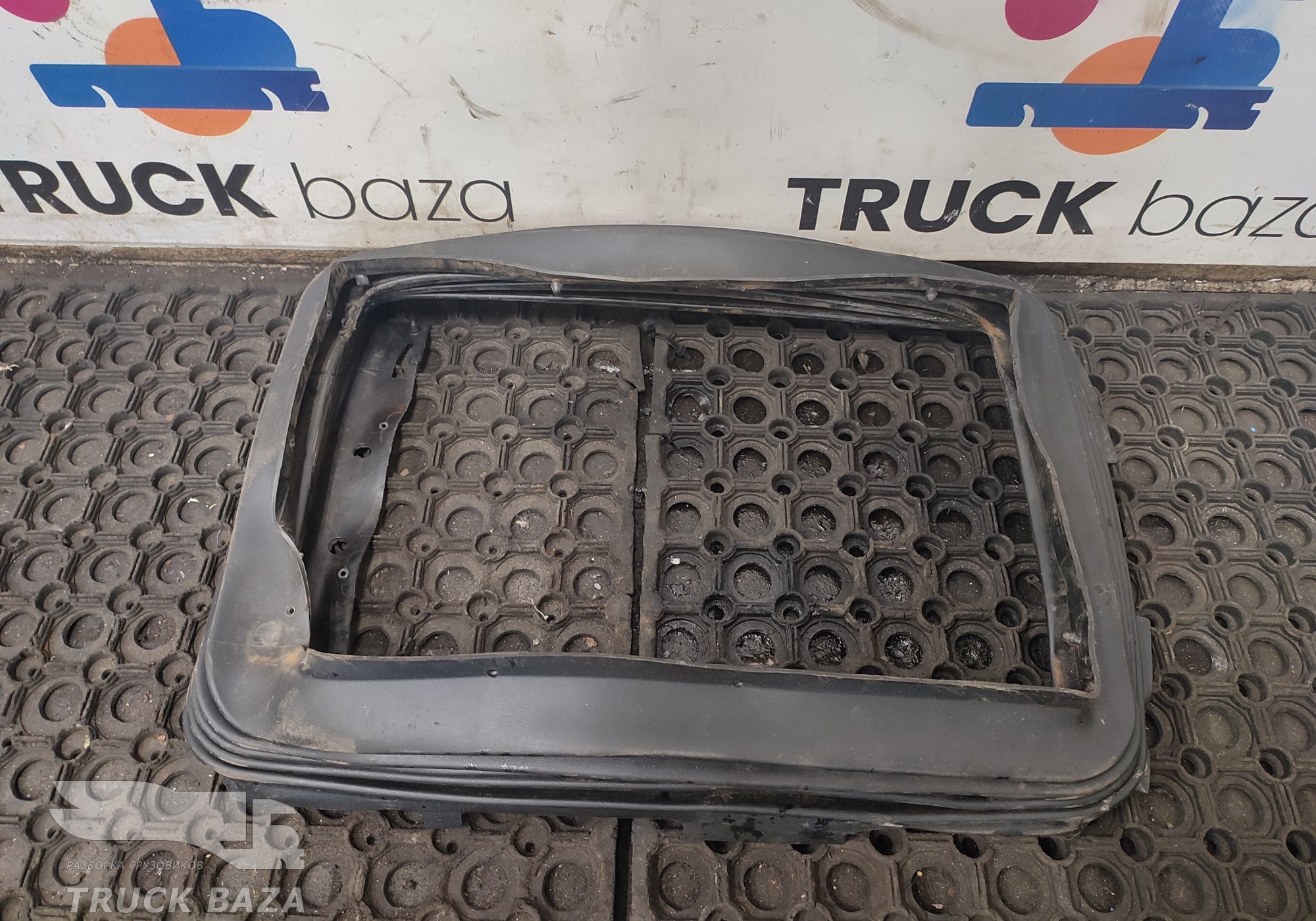 0803177 Гофра сиденья для КАМАЗ 5490 (с 2013)