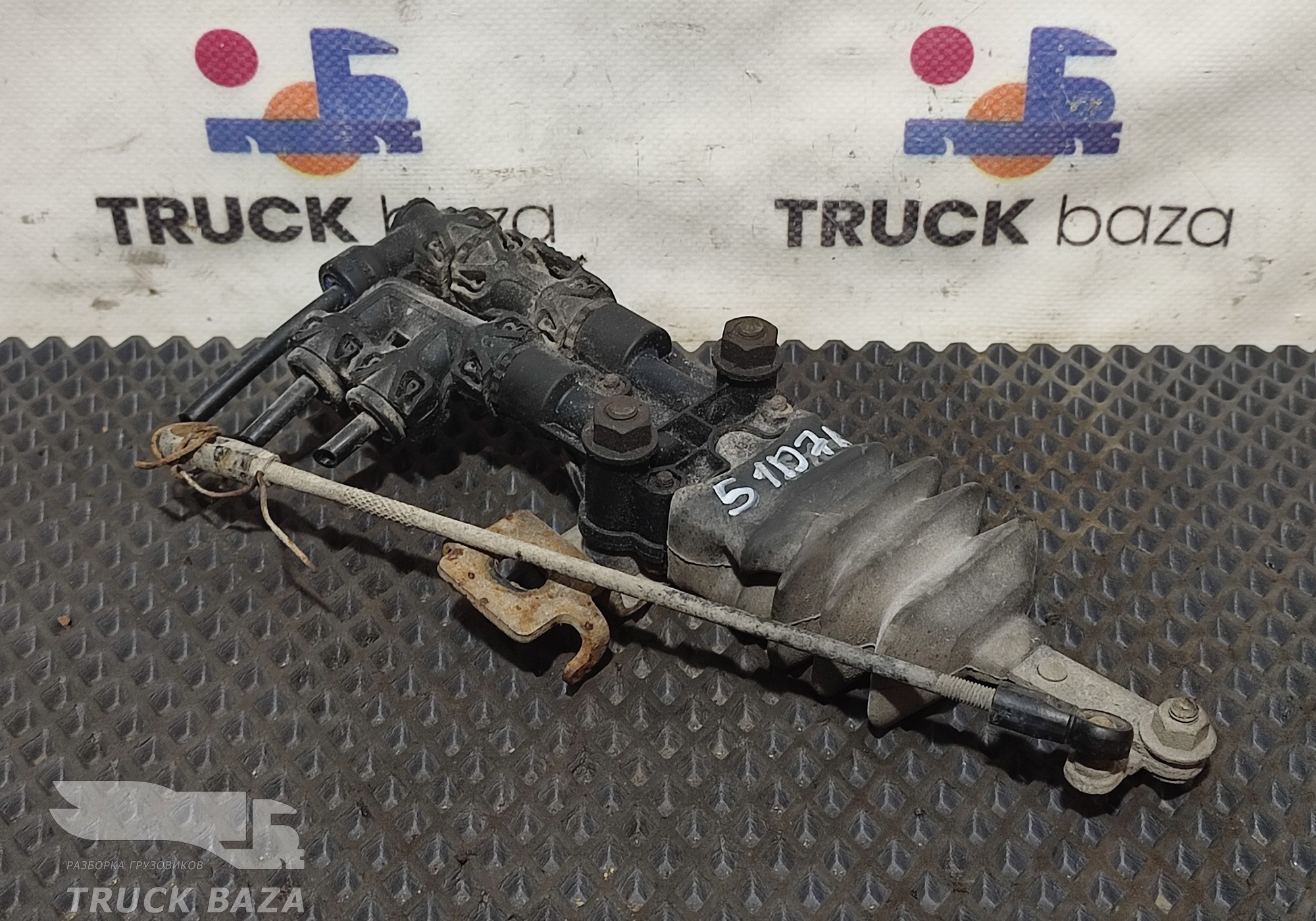 1430545 Кран уровня пола кабины для Scania 4-series P (с 1995 по 2007)