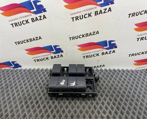 JC4610N939 Рамка кнопок для Ford F-MAX (с 2018)