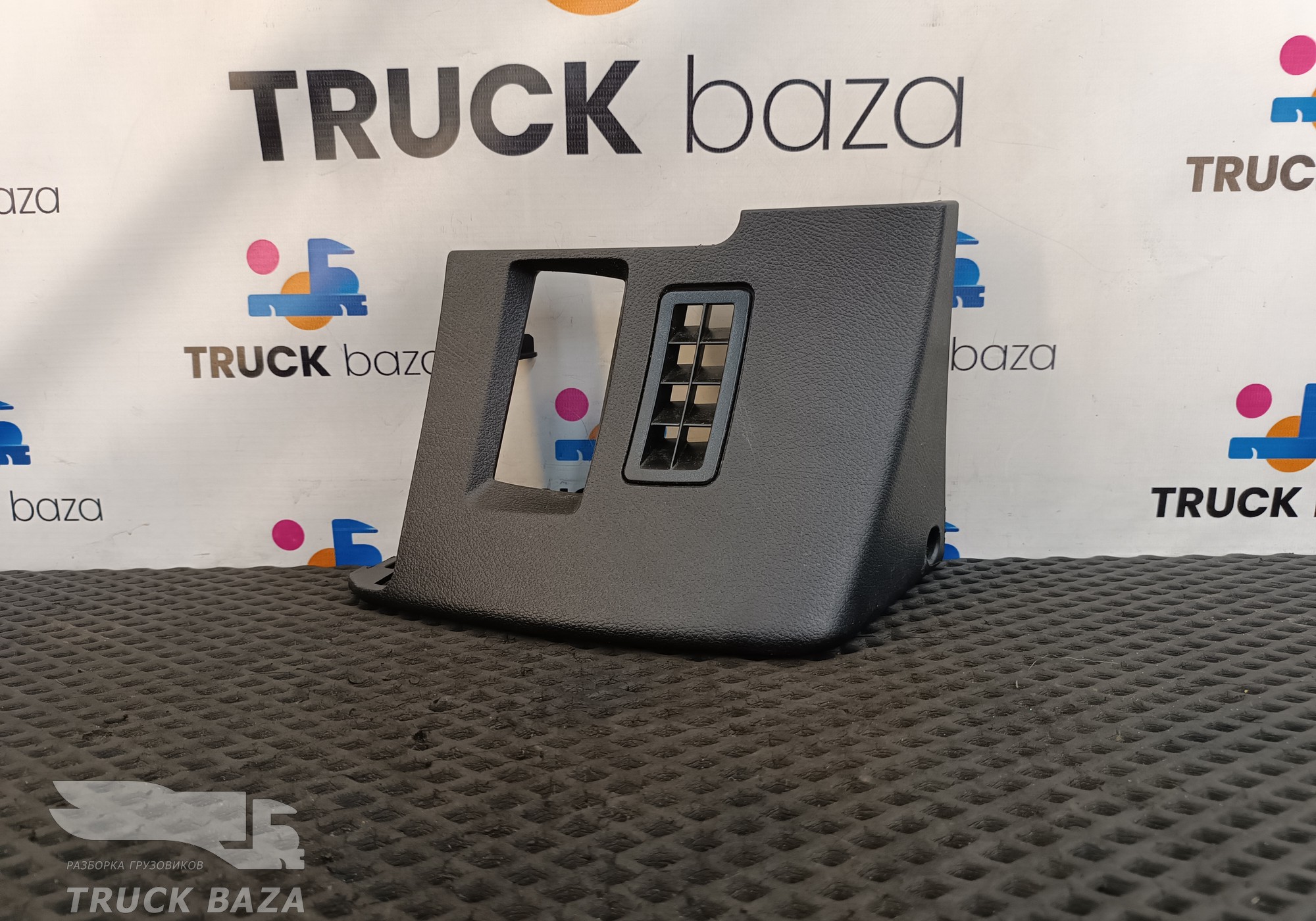 9606801980 Пластиковая крышка торпедо для Mercedes-Benz Actros New Actros MP4 (с 2011)