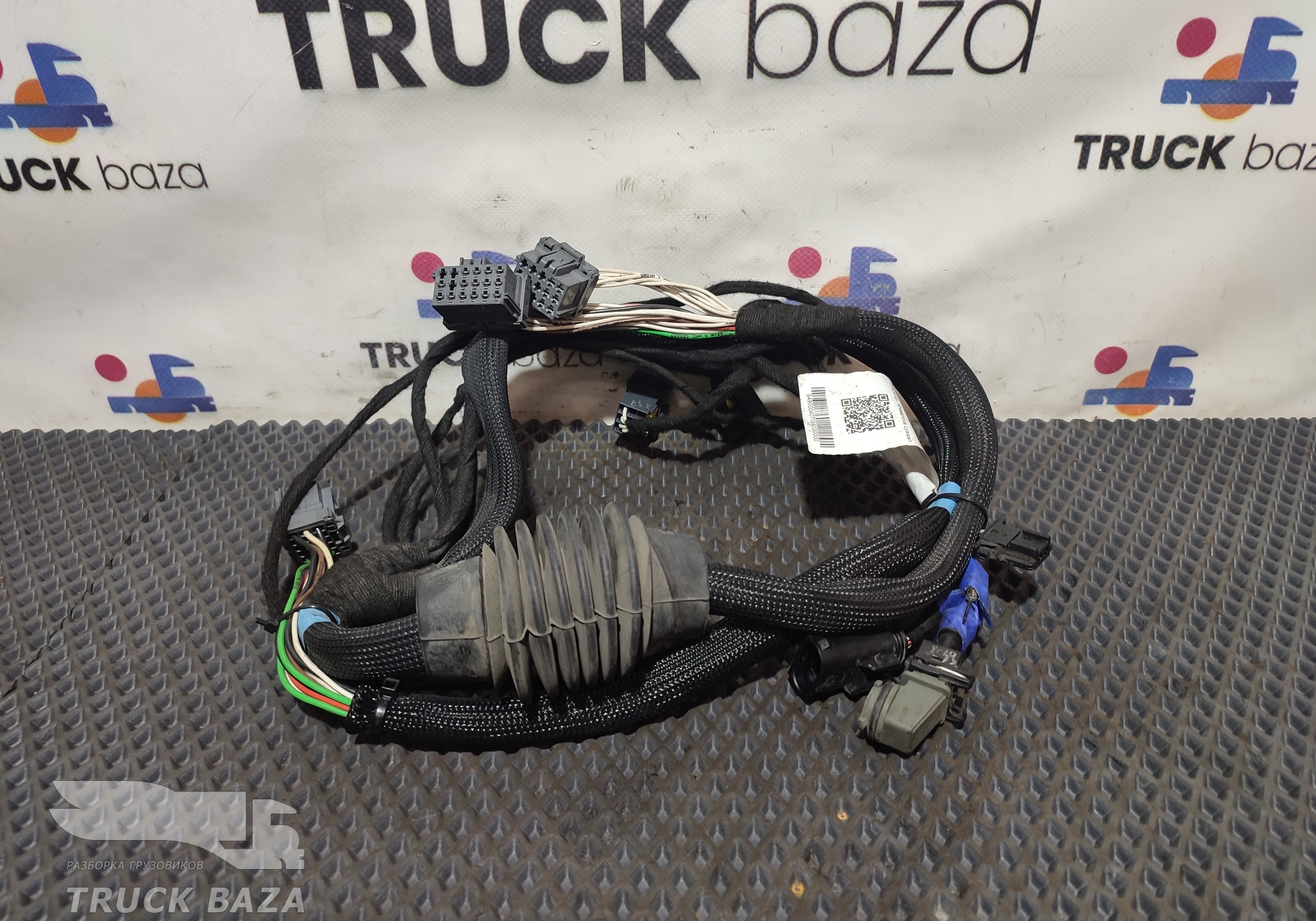 5490407124020 Проводка двери правая для КАМАЗ 5490 (с 2013)