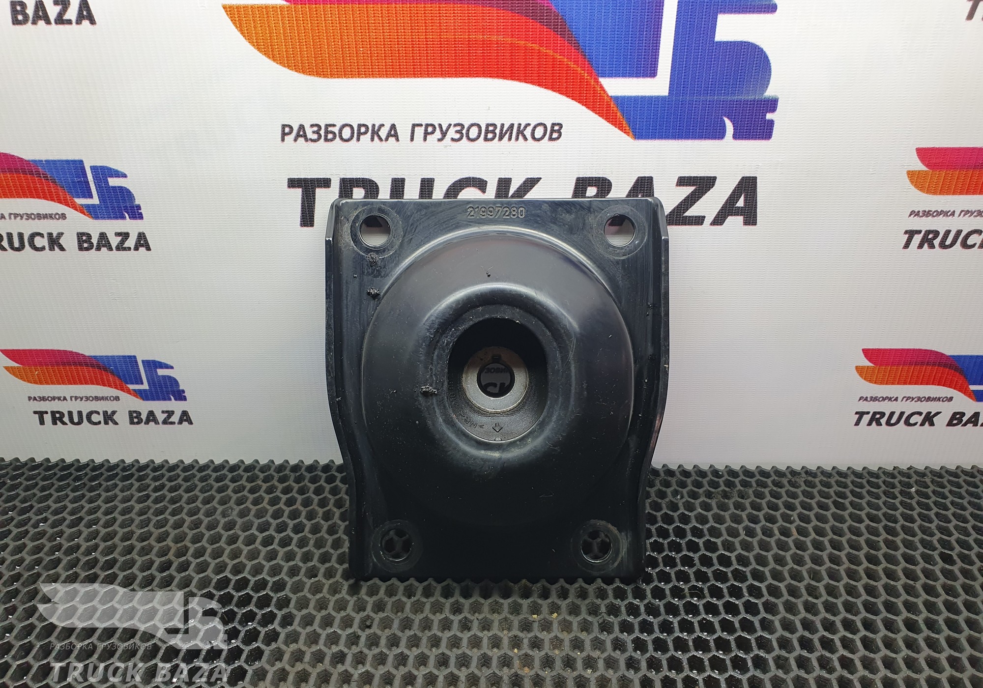 7421997280 Подушка двигателя передняя для Renault T