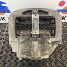 AZ4007443008 Суппорт передний правый для Sinotruk Sitrak C7H