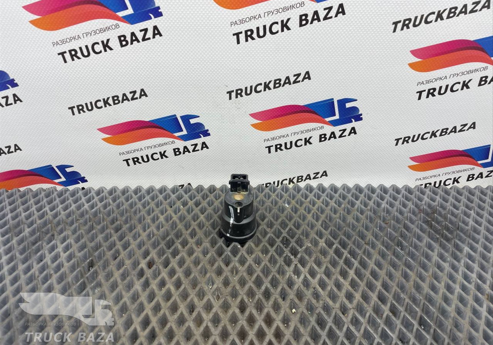 REX770772 Датчик засора воздушного фильтра для КАМАЗ 54901