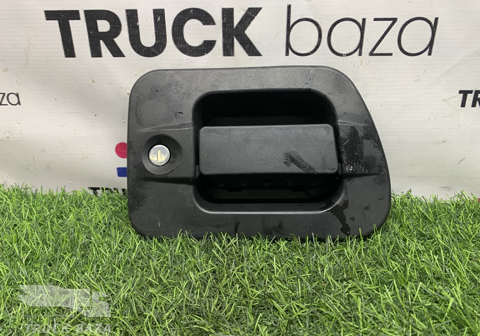 504254457 Ручка двери наружная правая для Iveco Stralis I (с 2002)