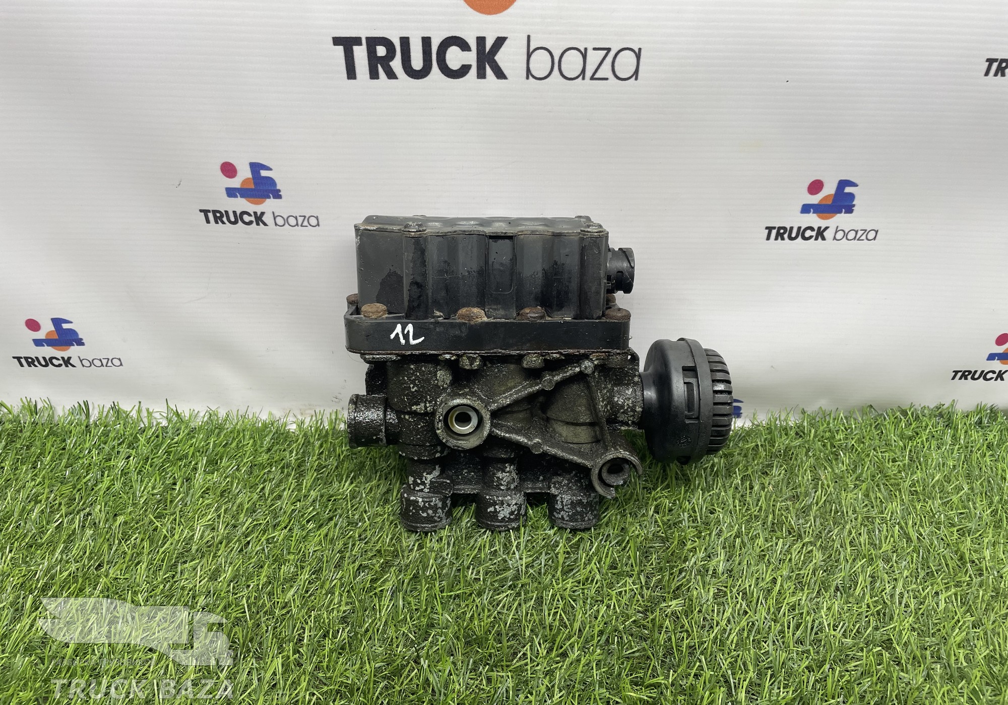 4728800000 Кран уровня пола главный