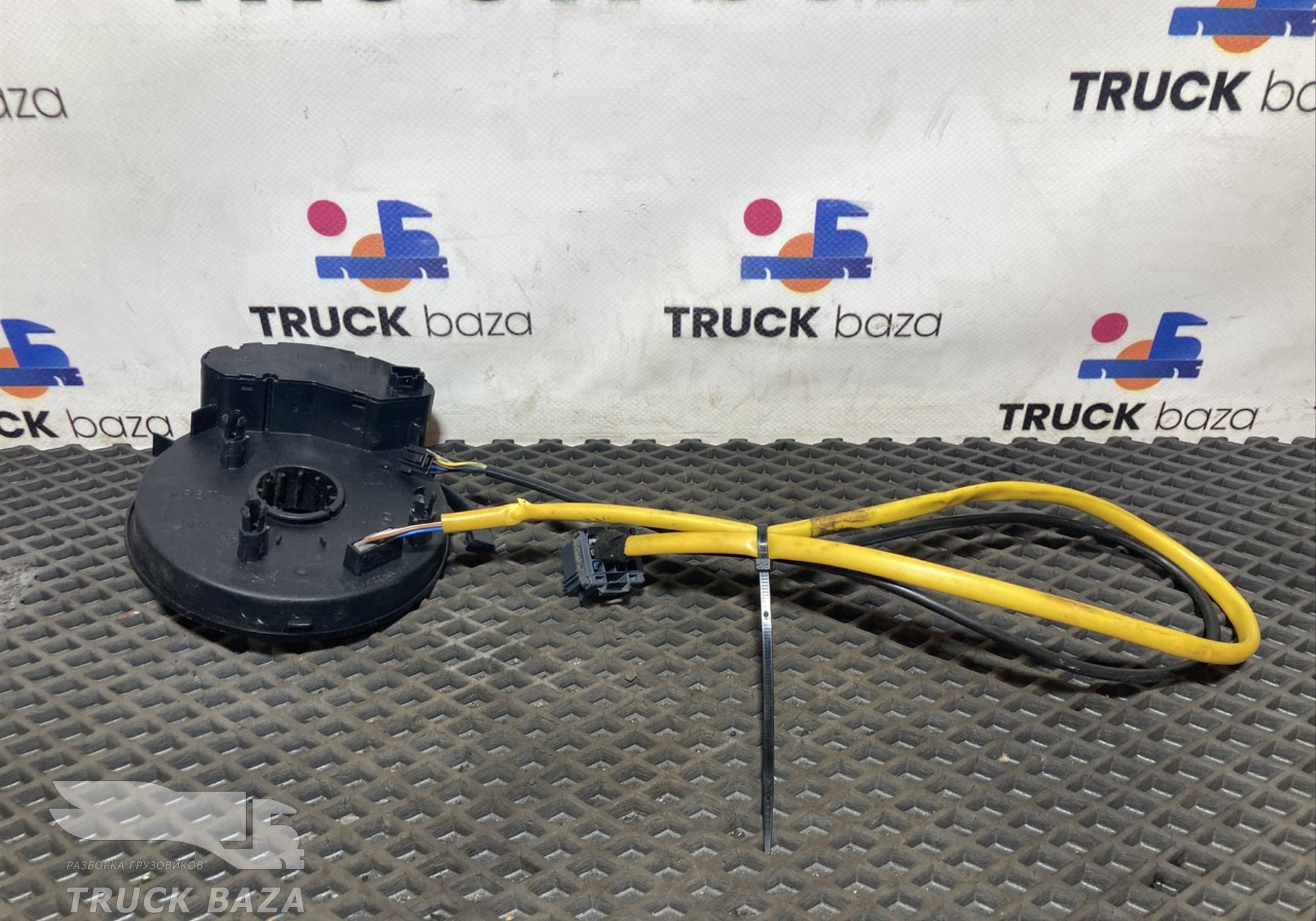 0065426518 Шлейф подрулевой для КАМАЗ 5490 (с 2013)