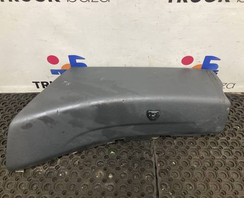 YZ16D116000009 Накладка панели приборов правая для Sinotruk Sitrak C7H