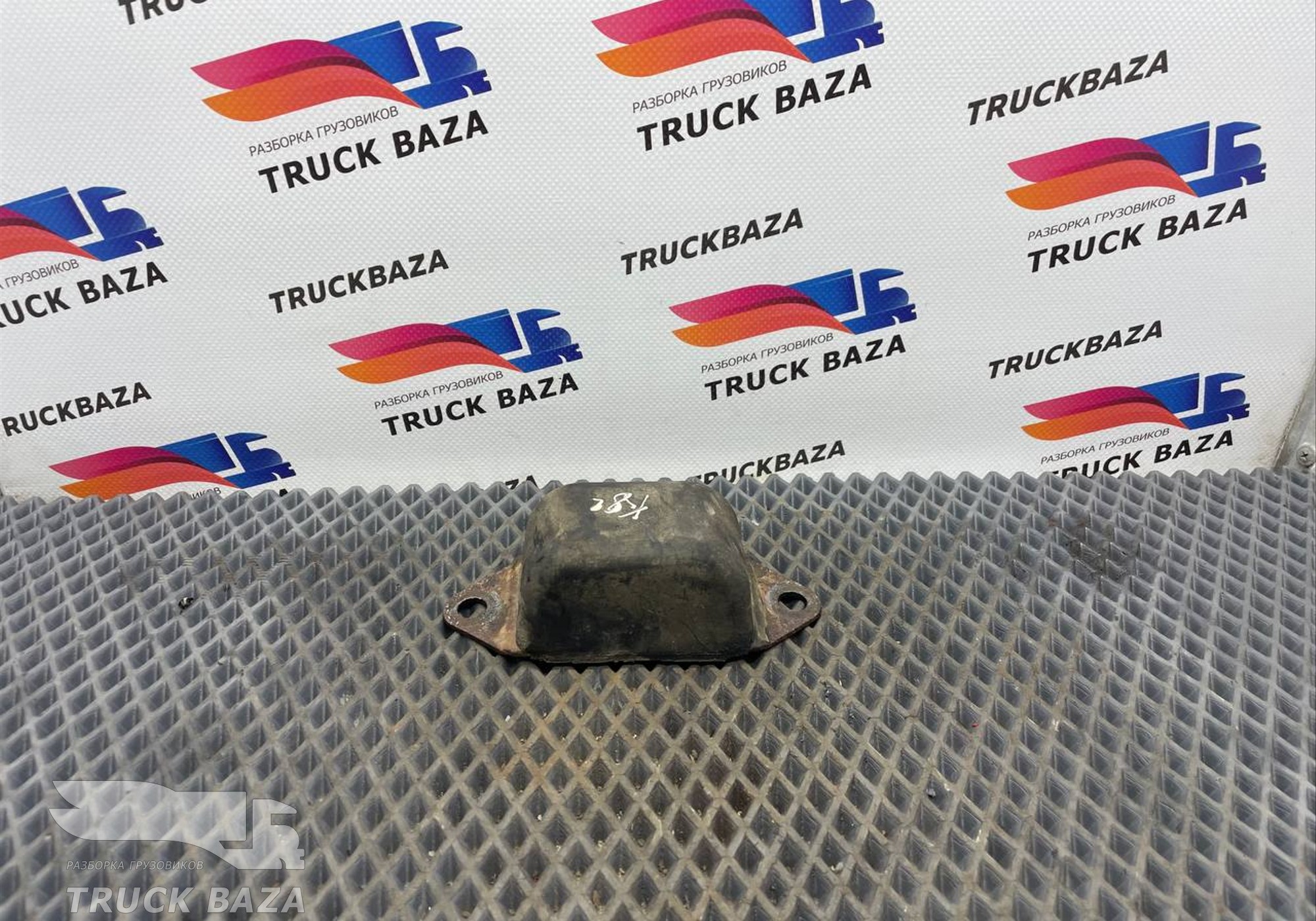 4310290268407 Отбойник передней рессоры для КАМАЗ 54901