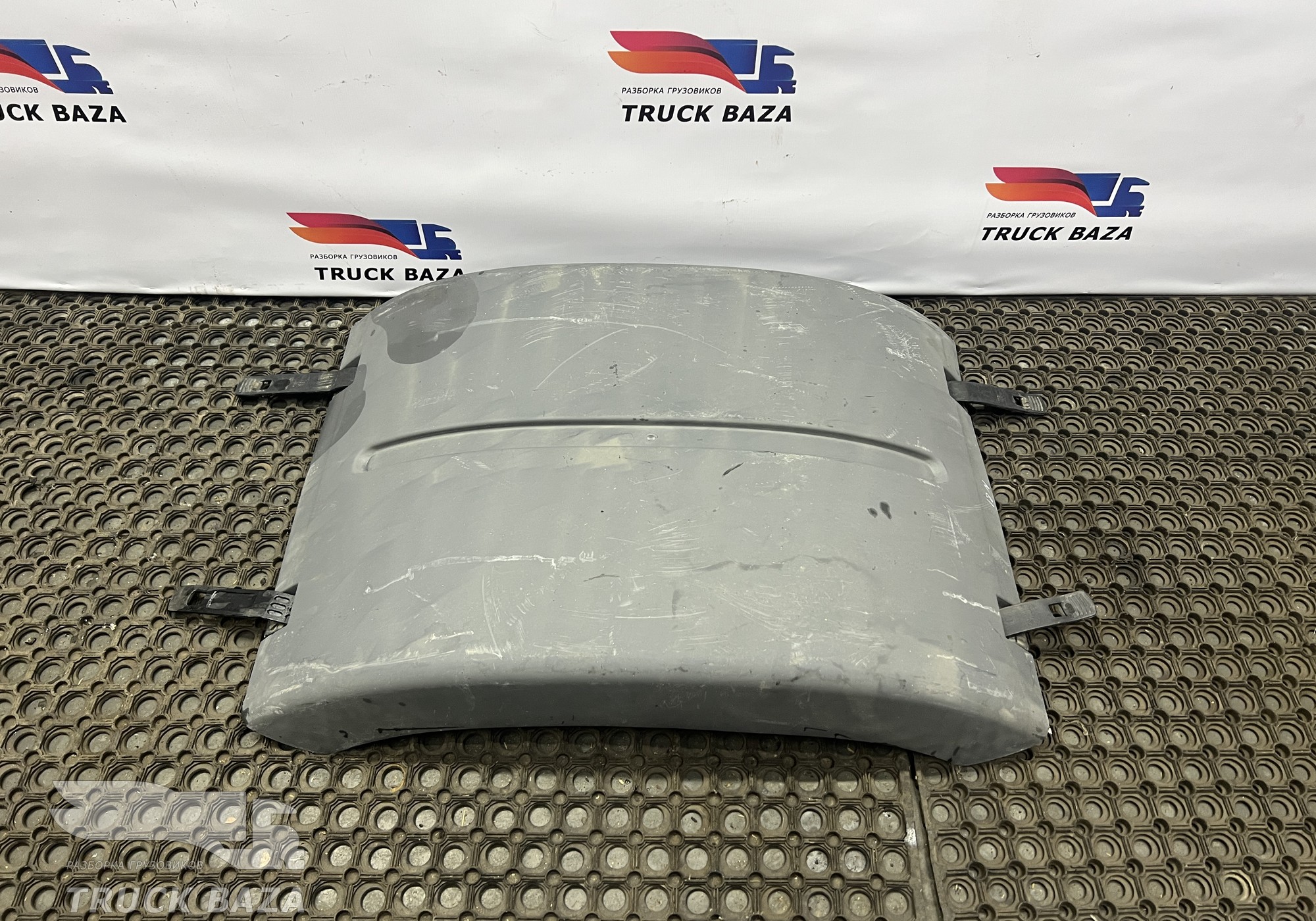 81664106606 Крыло заднее верхняя часть