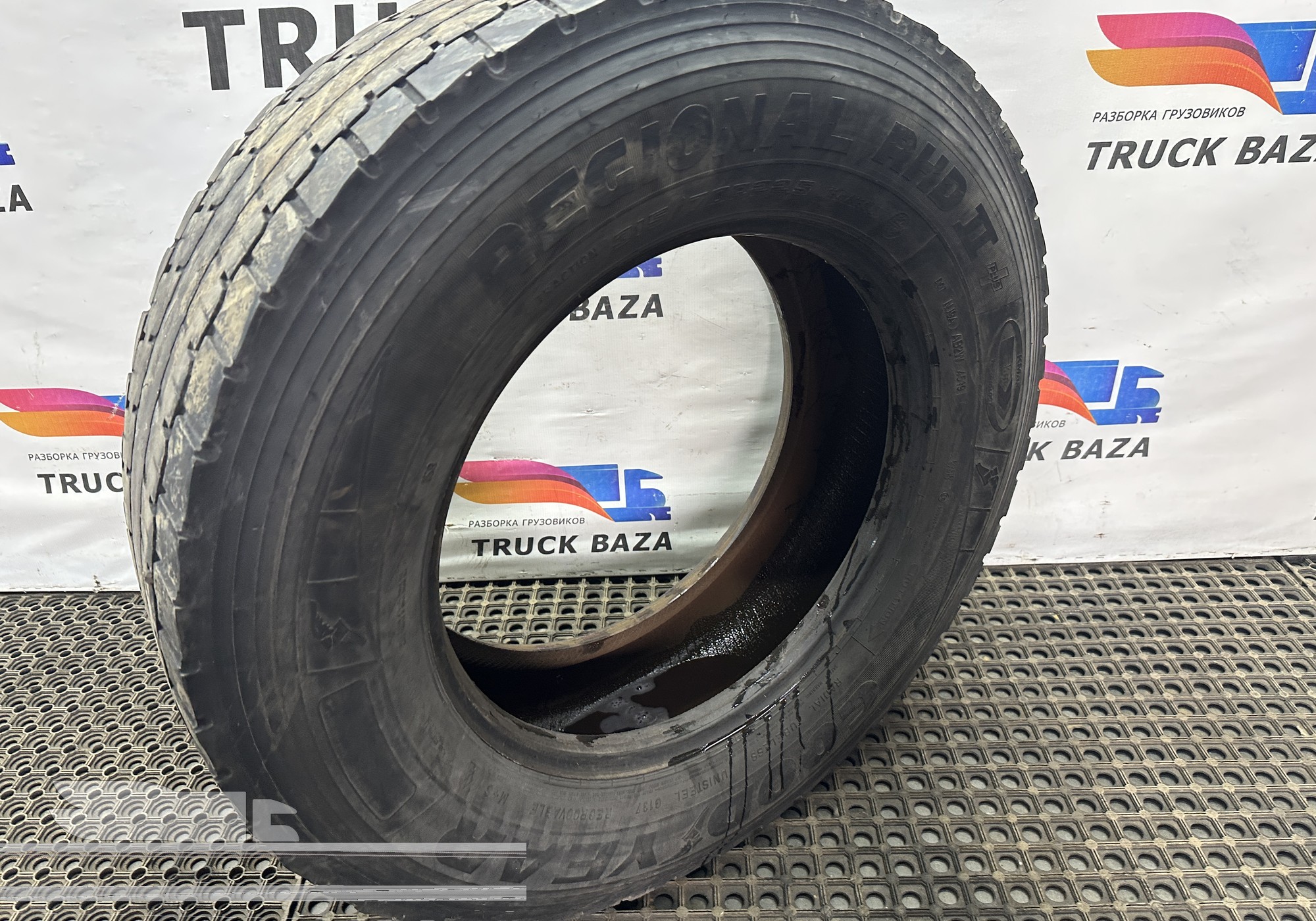 Шина GOODYEAR REGIONAL 315/70 R 22.5 для Mercedes-Benz