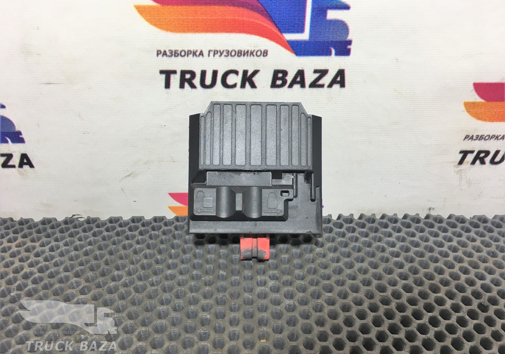 81521066070 Крышка модулятора EBS для Renault Magnum III E-tech (с 2001 по 2005)