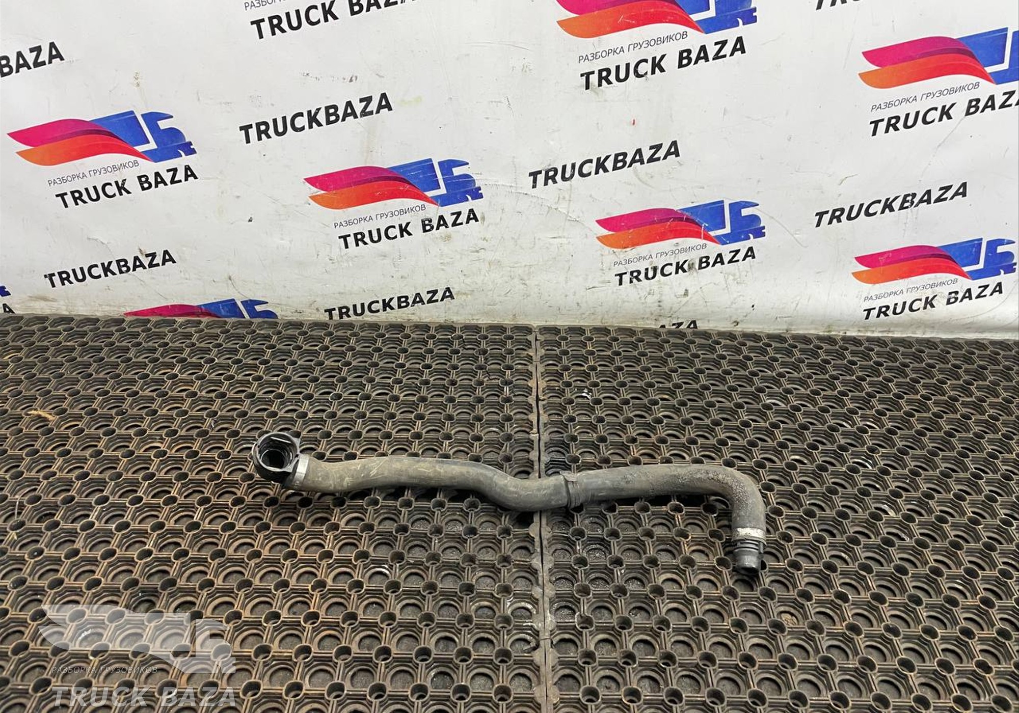 81063400402 Патрубок системы охлаждения для Man TGX TG3 (с 2020)