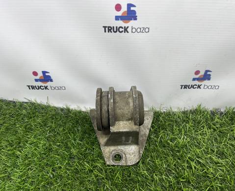 81062250006 Кронштейн радиатора правый для Man TGX