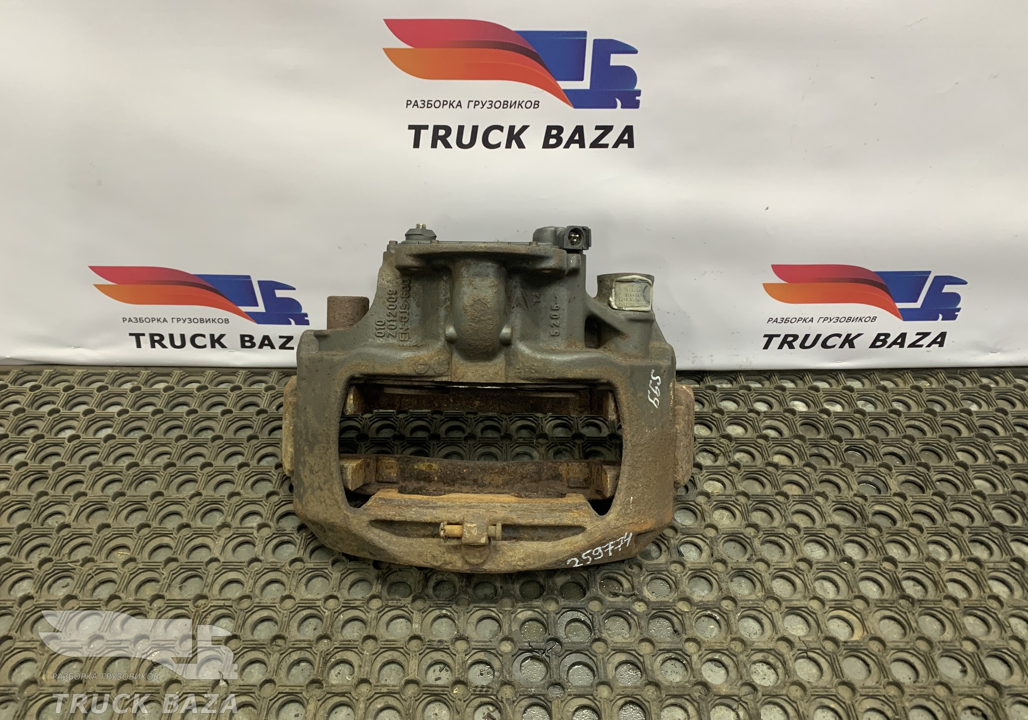 2264183 Суппорт тормозной левый для Scania 4-series P (с 1995 по 2007)