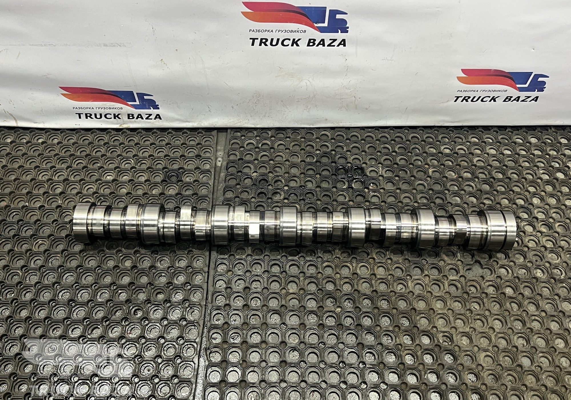 1678946 Распредвал для Daf XF105 (с 2005)